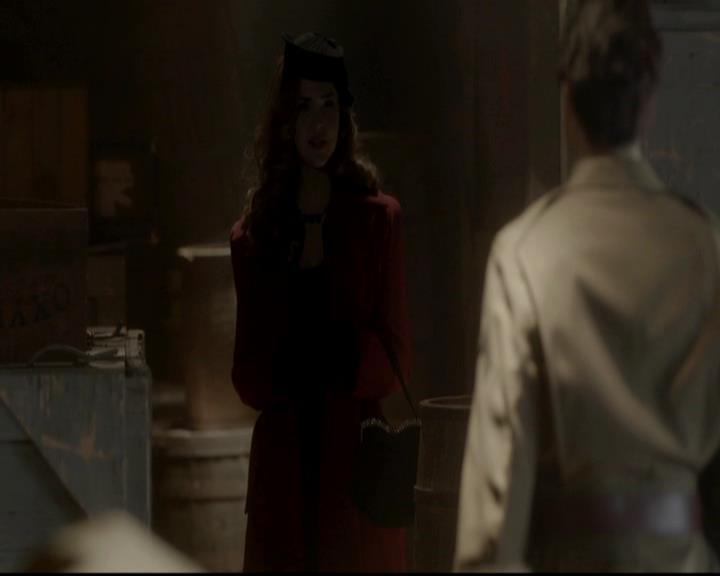 VampireDiariesWorld-dot-org_4x08WellAlwaysHaveBourbonStreet1892.jpg