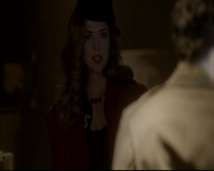 VampireDiariesWorld-dot-org_4x08WellAlwaysHaveBourbonStreet1897.jpg