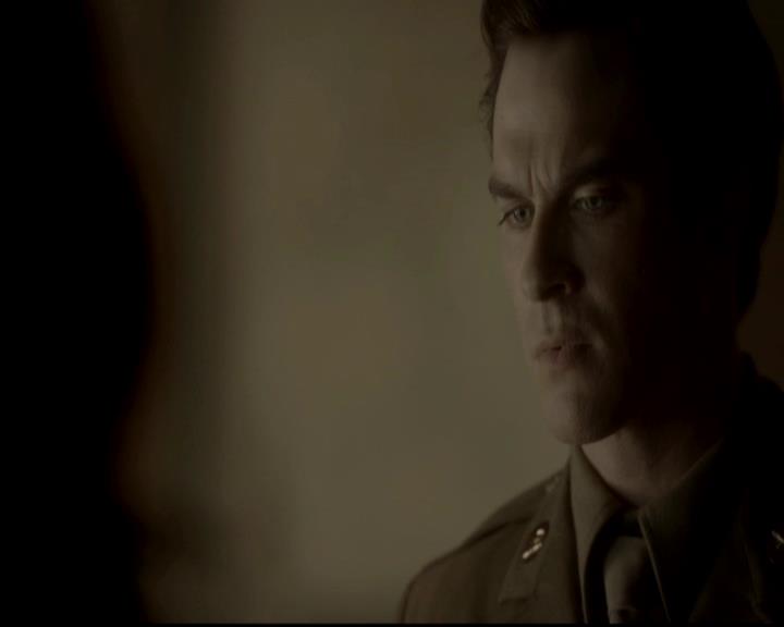 VampireDiariesWorld-dot-org_4x08WellAlwaysHaveBourbonStreet1908.jpg