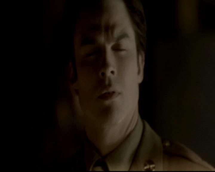 VampireDiariesWorld-dot-org_4x08WellAlwaysHaveBourbonStreet1960.jpg