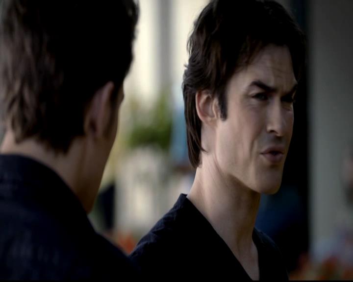 VampireDiariesWorld-dot-org_4x08WellAlwaysHaveBourbonStreet1993.jpg