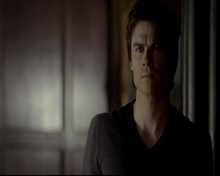 VampireDiariesWorld-dot-org_4x08WellAlwaysHaveBourbonStreet2198.jpg