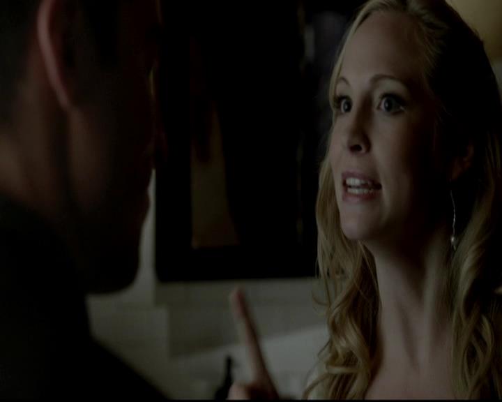 VampireDiariesWorld-dot-org_4x09OComeAllYeFaithful1264.jpg