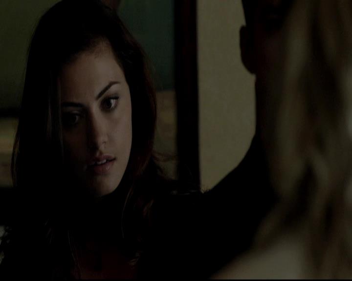 VampireDiariesWorld-dot-org_4x09OComeAllYeFaithful1278.jpg