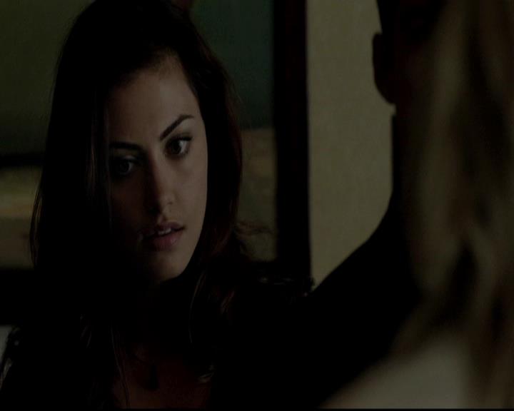 VampireDiariesWorld-dot-org_4x09OComeAllYeFaithful1279.jpg