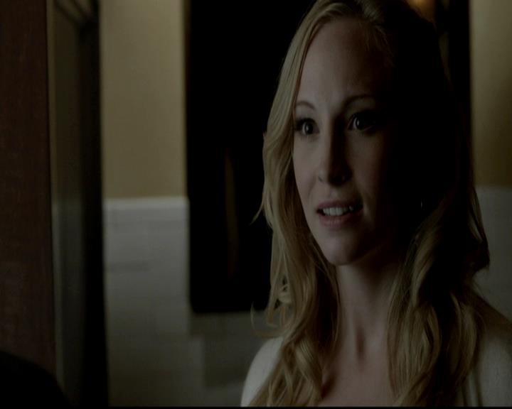 VampireDiariesWorld-dot-org_4x09OComeAllYeFaithful1287.jpg