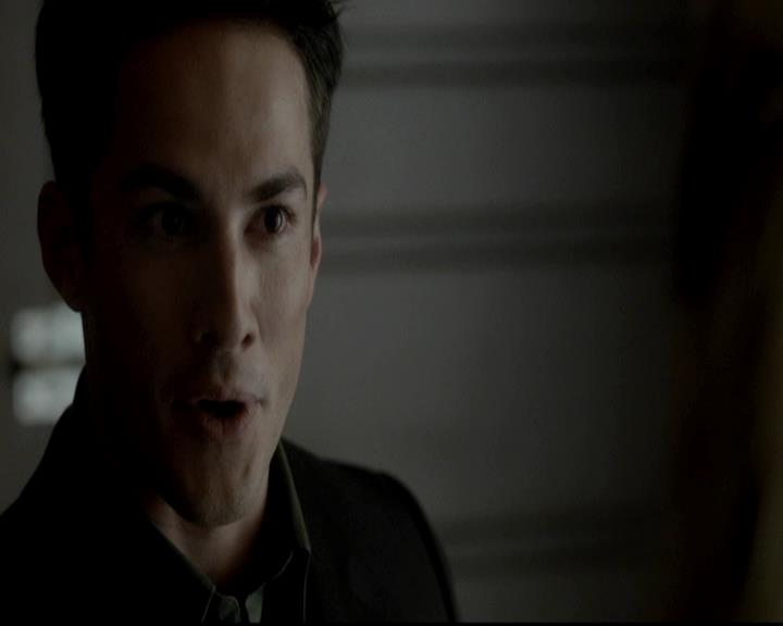 VampireDiariesWorld-dot-org_4x09OComeAllYeFaithful1292.jpg