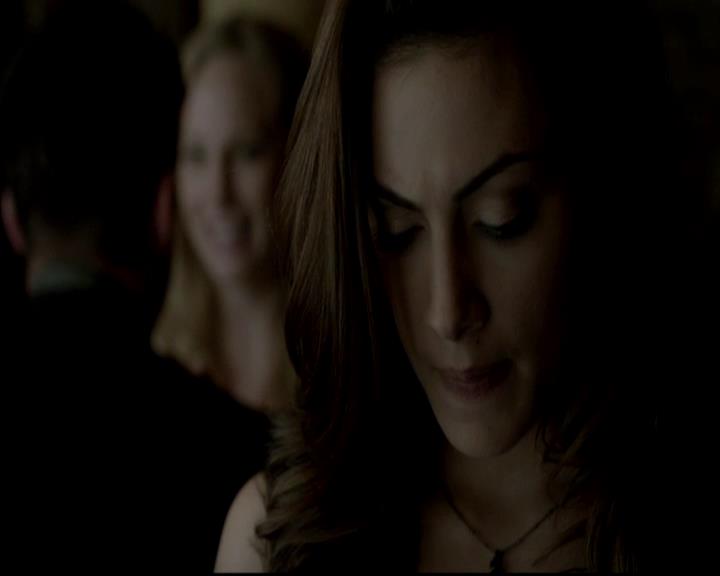 VampireDiariesWorld-dot-org_4x09OComeAllYeFaithful1304.jpg