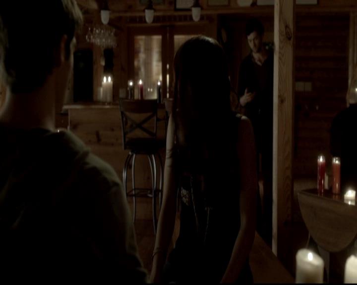 VampireDiariesWorld-dot-org_4x09OComeAllYeFaithful1318.jpg