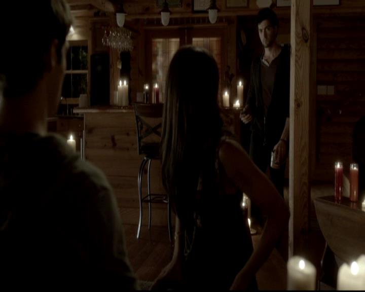 VampireDiariesWorld-dot-org_4x09OComeAllYeFaithful1319.jpg