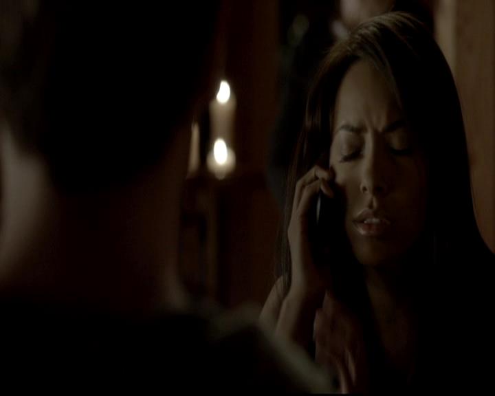 VampireDiariesWorld-dot-org_4x09OComeAllYeFaithful1334.jpg