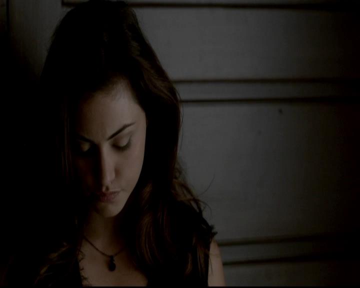 VampireDiariesWorld-dot-org_4x09OComeAllYeFaithful1339.jpg