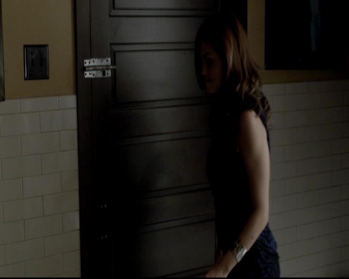 VampireDiariesWorld-dot-org_4x09OComeAllYeFaithful1367.jpg