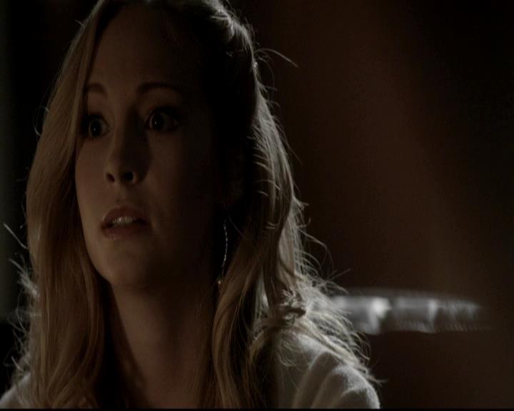 VampireDiariesWorld-dot-org_4x09OComeAllYeFaithful2014.jpg