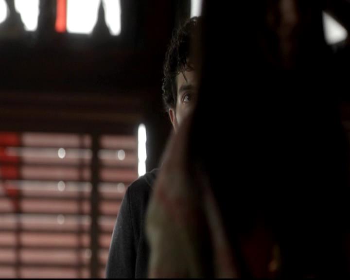 VampireDiariesWorld-dot-org_4x10AfterSchoolSpecial0915.jpg