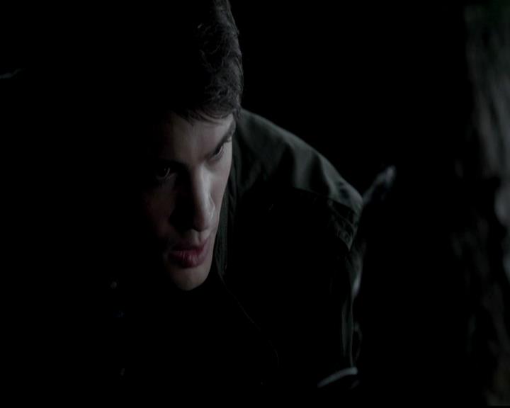 VampireDiariesWorld-dot-org_4x11CatchMeIfYouCan0105.jpg