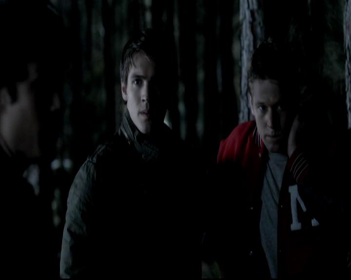 VampireDiariesWorld-dot-org_4x11CatchMeIfYouCan0120.jpg