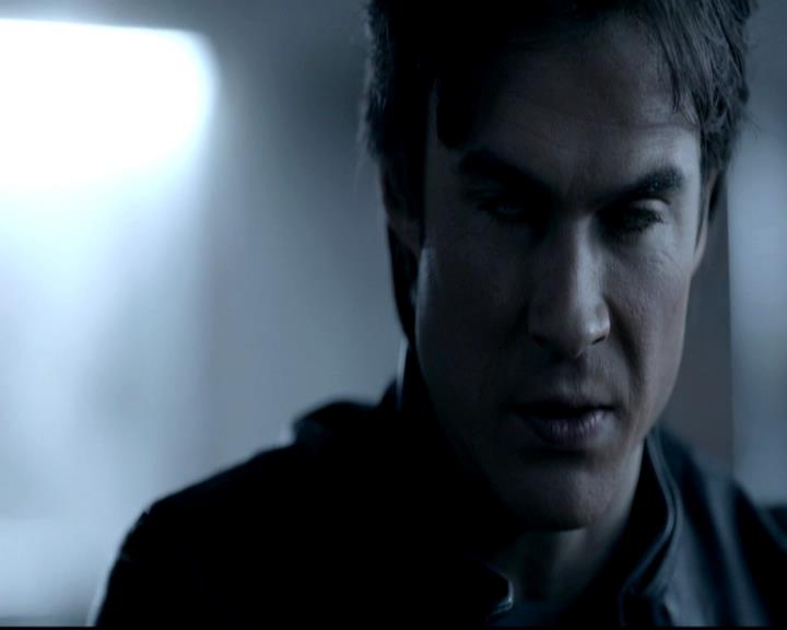 VampireDiariesWorld-dot-org_4x11CatchMeIfYouCan0937.jpg