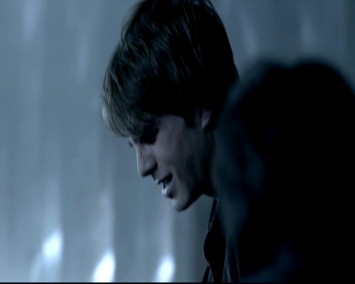 VampireDiariesWorld-dot-org_4x11CatchMeIfYouCan0941.jpg