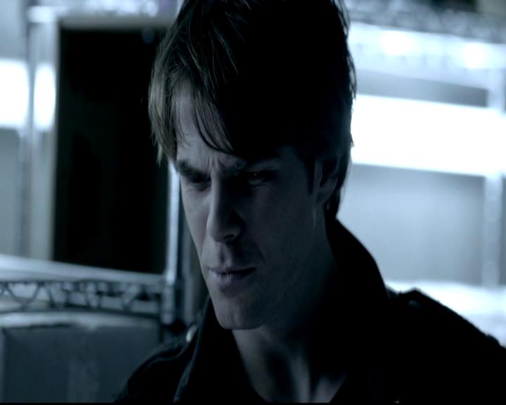 VampireDiariesWorld-dot-org_4x11CatchMeIfYouCan0944.jpg