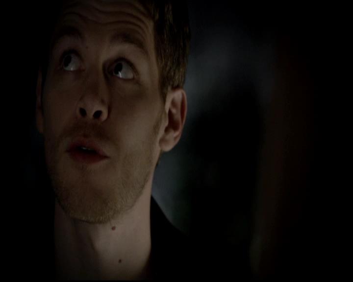 VampireDiariesWorld-dot-org_4x11CatchMeIfYouCan2117.jpg