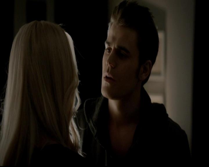 VampireDiariesWorld-dot-org_4x11CatchMeIfYouCan2199.jpg
