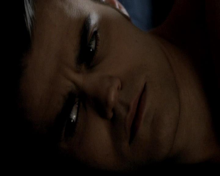 VampireDiariesWorld-dot-org_4x12AViewToAKill0005.jpg