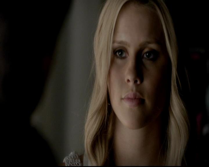 VampireDiariesWorld-dot-org_4x12AViewToAKill0653.jpg