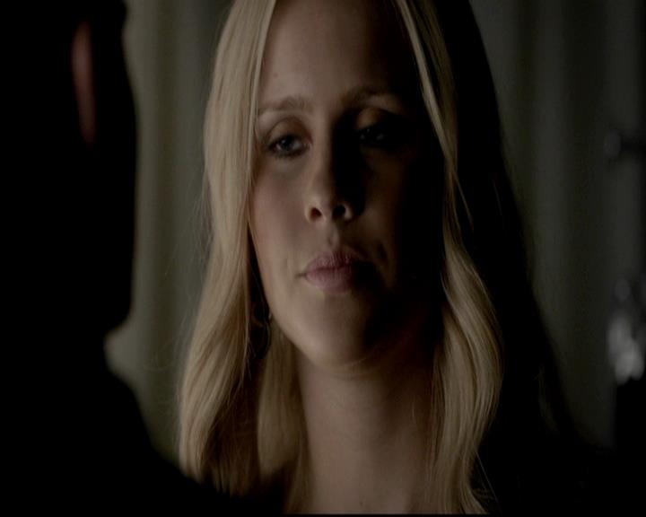 VampireDiariesWorld-dot-org_4x12AViewToAKill0694.jpg