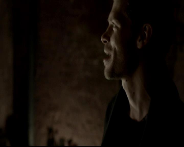 VampireDiariesWorld-dot-org_4x12AViewToAKill0742.jpg