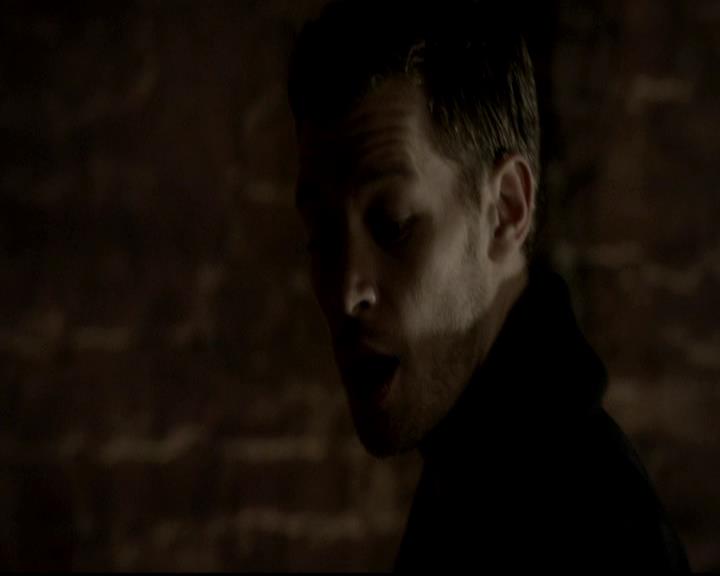 VampireDiariesWorld-dot-org_4x12AViewToAKill0745.jpg