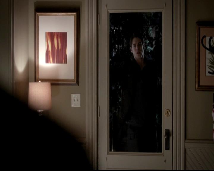 VampireDiariesWorld-dot-org_4x12AViewToAKill1020.jpg