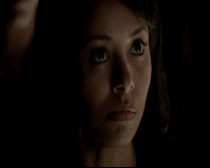 VampireDiariesWorld-dot-org_4x12AViewToAKill1036.jpg