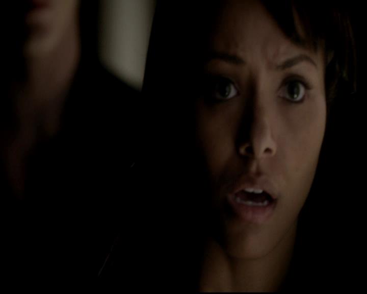 VampireDiariesWorld-dot-org_4x12AViewToAKill1046.jpg