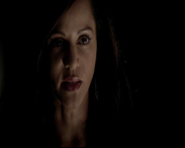 VampireDiariesWorld-dot-org_4x12AViewToAKill1072.jpg