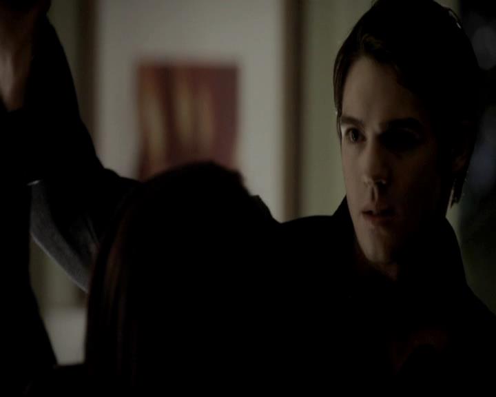 VampireDiariesWorld-dot-org_4x12AViewToAKill1082.jpg