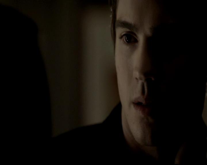 VampireDiariesWorld-dot-org_4x12AViewToAKill1092.jpg