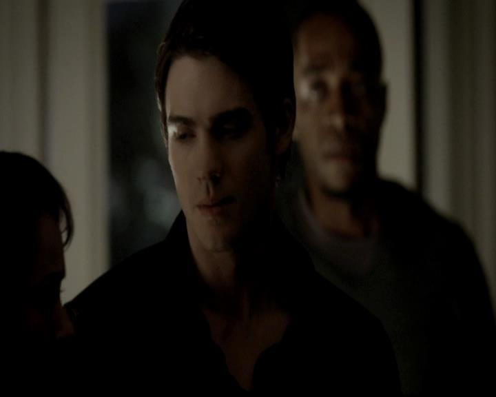 VampireDiariesWorld-dot-org_4x12AViewToAKill1094.jpg