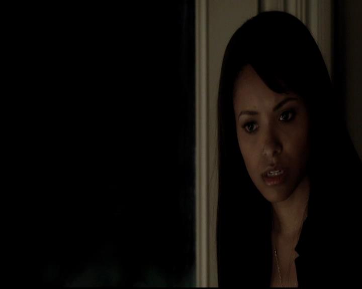 VampireDiariesWorld-dot-org_4x12AViewToAKill1103.jpg