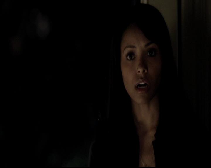 VampireDiariesWorld-dot-org_4x12AViewToAKill1108.jpg