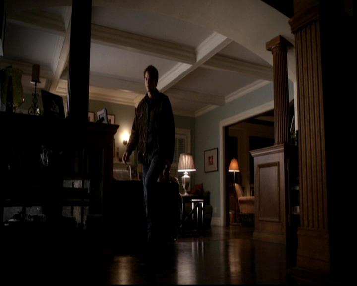 VampireDiariesWorld-dot-org_4x12AViewToAKill1110.jpg