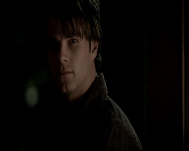 VampireDiariesWorld-dot-org_4x12AViewToAKill1162.jpg