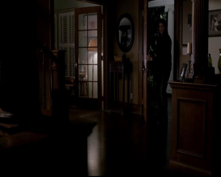 VampireDiariesWorld-dot-org_4x12AViewToAKill1293.jpg