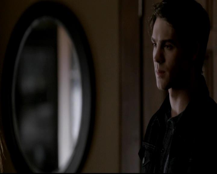 VampireDiariesWorld-dot-org_4x12AViewToAKill1315.jpg