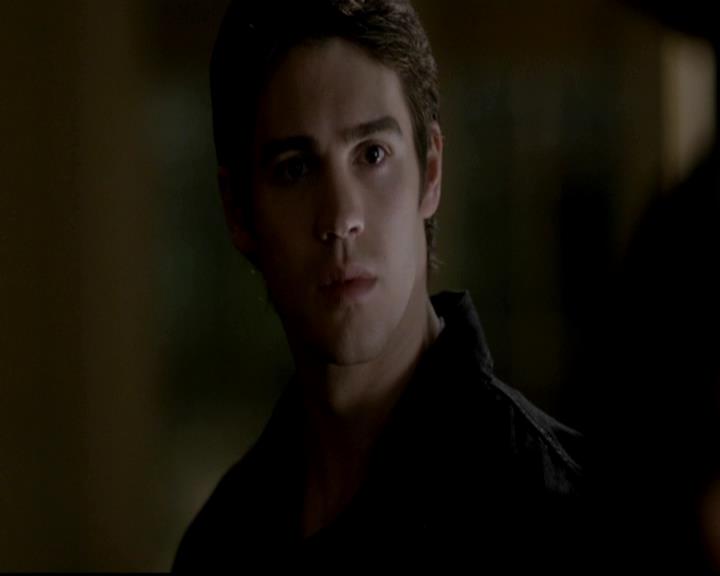 VampireDiariesWorld-dot-org_4x12AViewToAKill1318.jpg