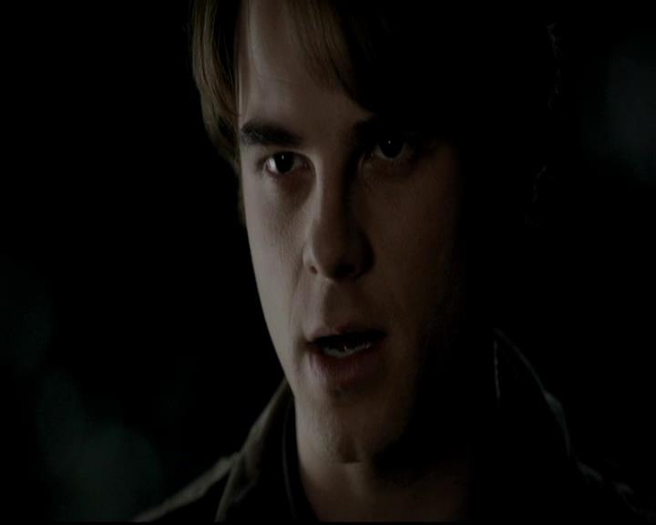 VampireDiariesWorld-dot-org_4x12AViewToAKill1324.jpg