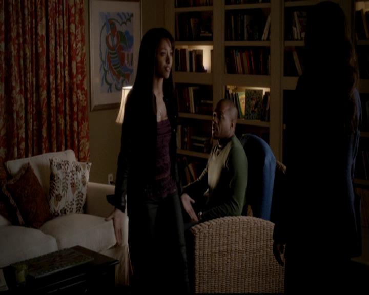 VampireDiariesWorld-dot-org_4x12AViewToAKill1363.jpg