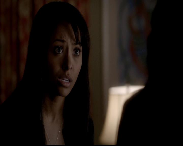 VampireDiariesWorld-dot-org_4x12AViewToAKill1369.jpg