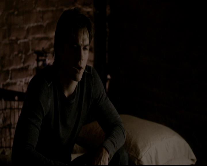 VampireDiariesWorld-dot-org_4x12AViewToAKill1398.jpg