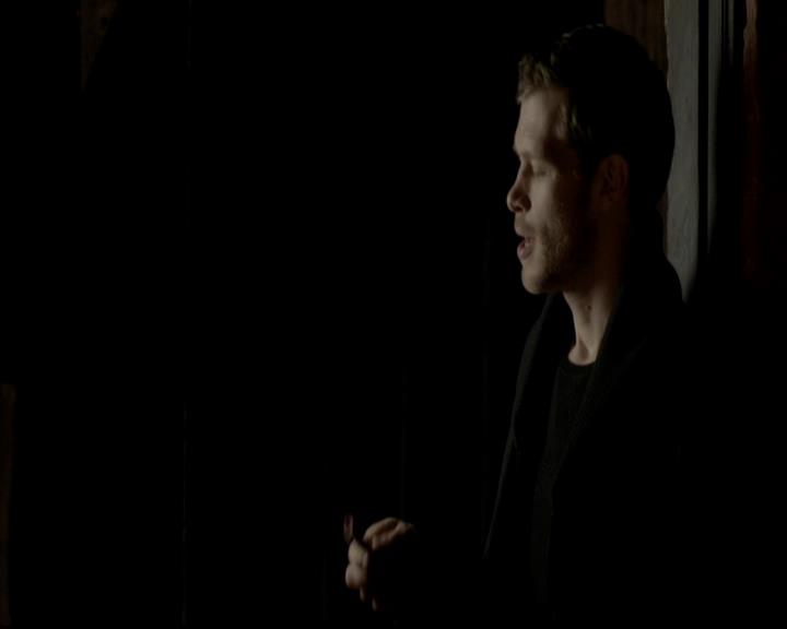 VampireDiariesWorld-dot-org_4x12AViewToAKill1403.jpg